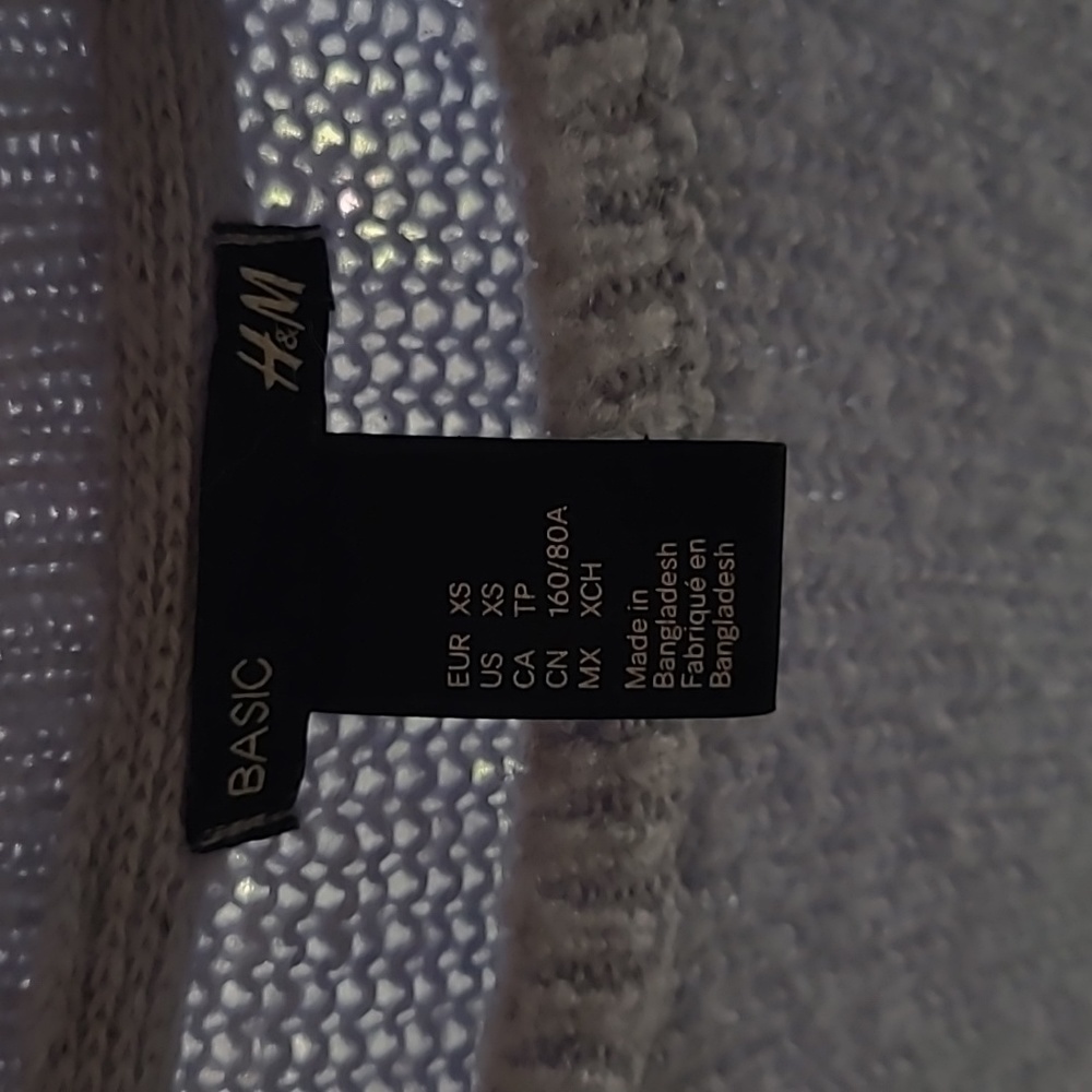 H&M basic Sweater - Picture 3 of 3